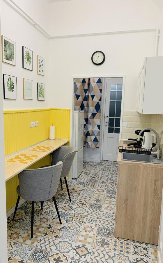 Margaret Boulevard Apartment - With Balcony Budapest Ngoại thất bức ảnh